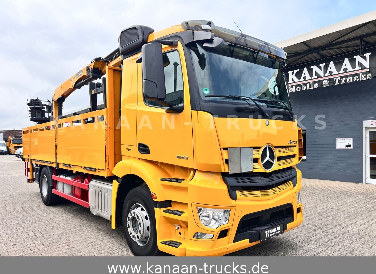 Mercedes-Benz 1845 Antos 4x2 Baustoffkran Palfinger 21001L - Lastbil med kran: billede 1 Mercedes-Benz 1845 Antos 4x2 Baustoffkran Palfinger 21001L - Lastbil med kran: billede 1