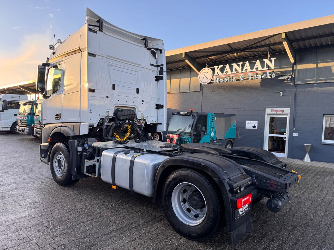 Mercedes-Benz 1846 Actros 5 Hydr. Kipper / Walkingfloor 2-Weg - Trækker: billede 4 Mercedes-Benz 1846 Actros 5 Hydr. Kipper / Walkingfloor 2-Weg - Trækker: billede 4