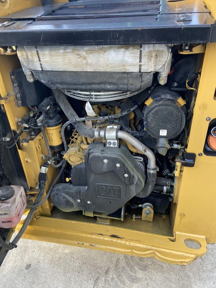 CAT 226 D3 (5867)  - Skridstyret minilæsser: billede 5 CAT 226 D3 (5867)  - Skridstyret minilæsser: billede 5