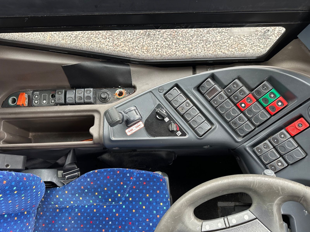 Leje en Iveco Irisbus Crossway LE SFR 162 *AC*100 km/h*Schalt Iveco Irisbus Crossway LE SFR 162 *AC*100 km/h*Schalt Iveco Irisbus Crossway LE SFR 162 *AC*100 km/h*Schalt Iveco Irisbus Crossway LE SFR 162 *AC*100 km/h*Schalt: billede 12