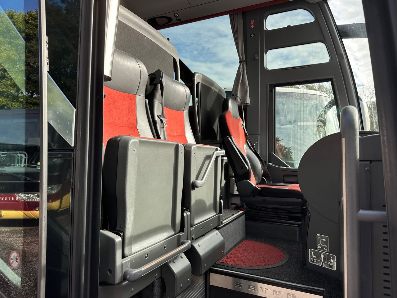 Setra S 416 HDH (V.I.P 2+1 Sitze*Panorama*TOP) - Turistbus: billede 4 Setra S 416 HDH (V.I.P 2+1 Sitze*Panorama*TOP) - Turistbus: billede 4