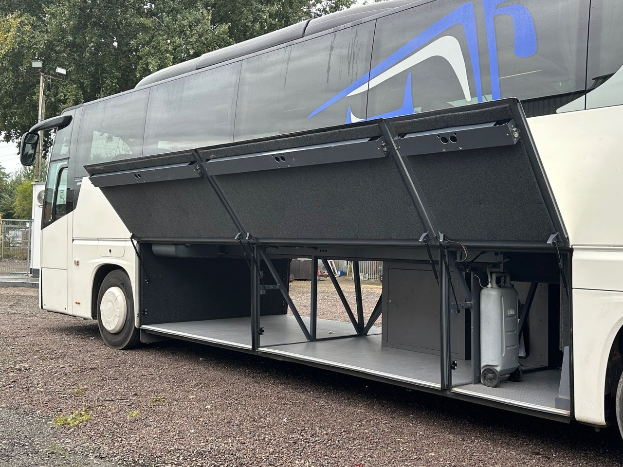 VDL Futura FHD 2-129 (Tourismo M*516 HD) - Turistbus: billede 3 VDL Futura FHD 2-129 (Tourismo M*516 HD) - Turistbus: billede 3