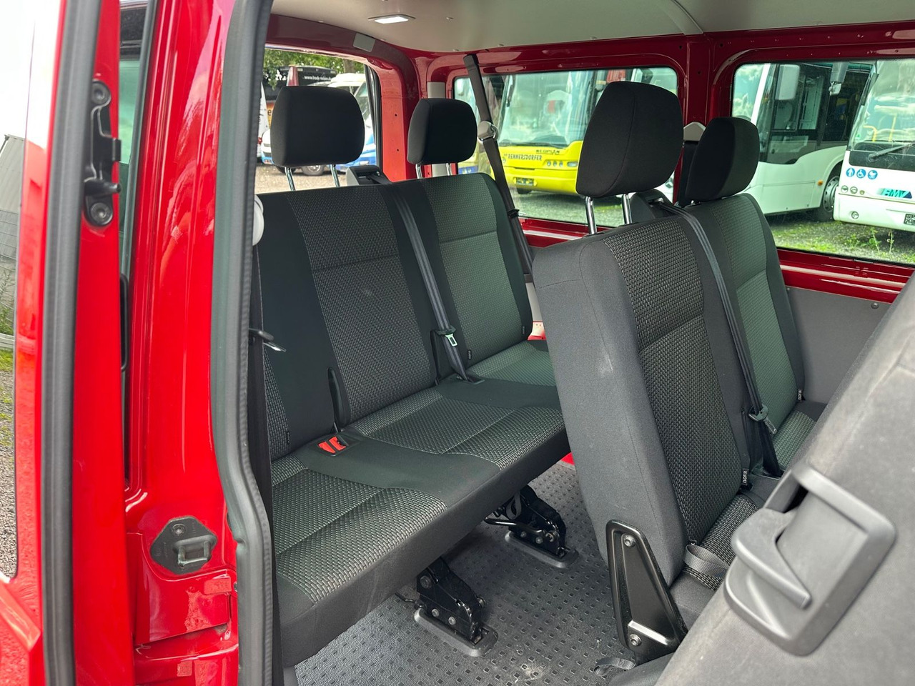 Volkswagen T6 Kombi (PDC Hi*ACC*StandHz*9 Sitzer*AC) - Persontransport: billede 5 Volkswagen T6 Kombi (PDC Hi*ACC*StandHz*9 Sitzer*AC) - Persontransport: billede 5